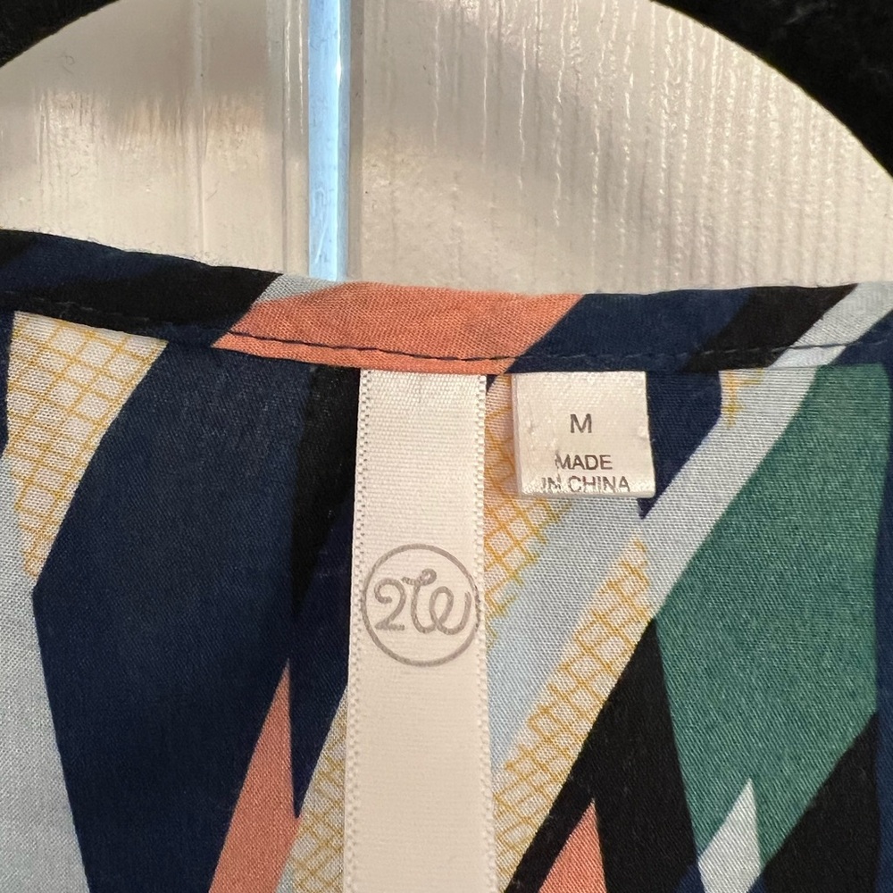Source Unknown Geometric Print Button-Down Blouse - Navy, Peach, Green, Cream - Picture 5 of 5